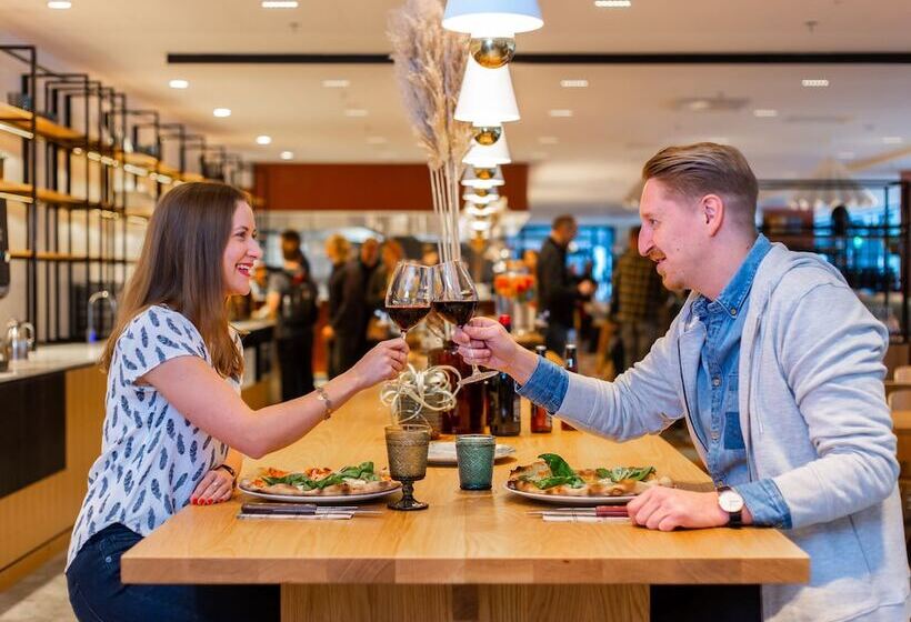 Hotel Holiday Inn Helsinki   Expo, An Ihg