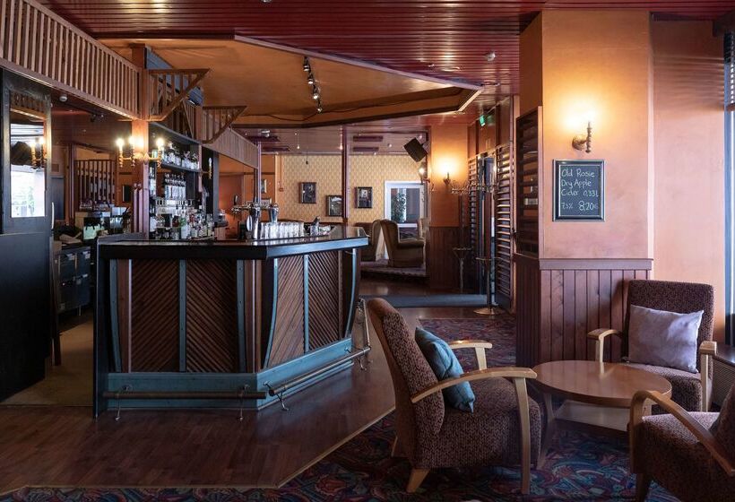 Отель Holiday Inn Turku