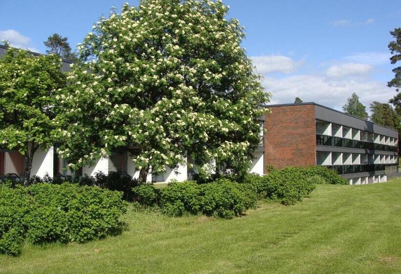 Отель & Hostel Tallukka