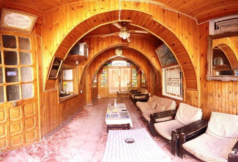 בית מלון כפרי Hôtel Sindbad