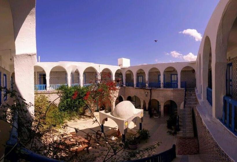 בית מלון כפרי Hôtel Sindbad