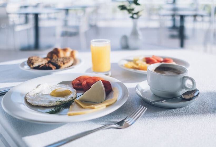 ホテル Iberostar Selection Kuriat Palace