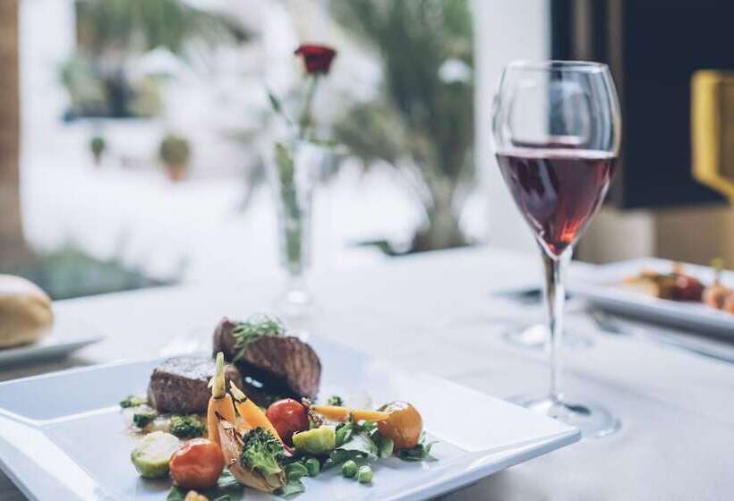 ホテル Iberostar Selection Kuriat Palace