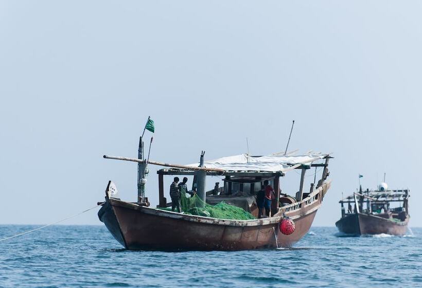 هتل Intercontinental Al Jubail Resort