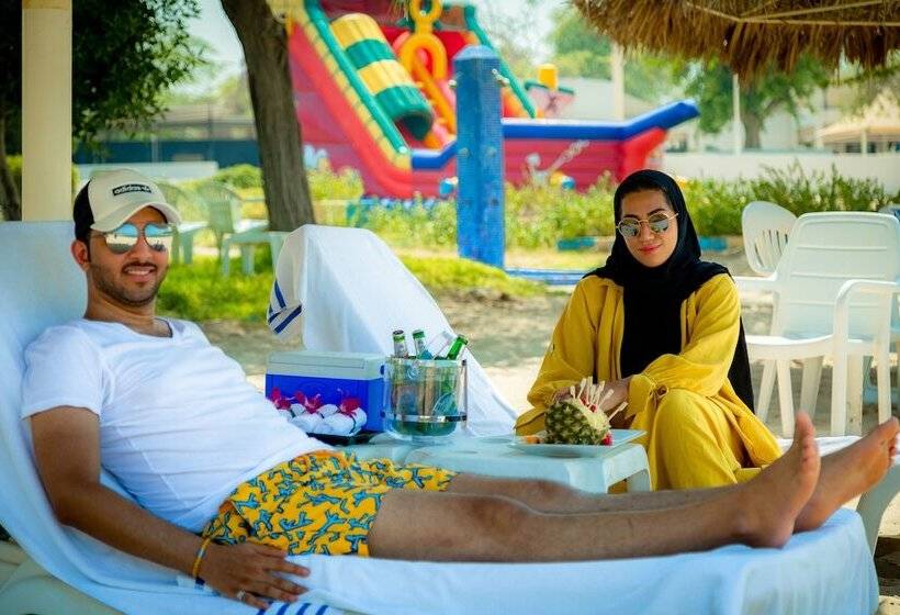 هتل Intercontinental Al Jubail Resort