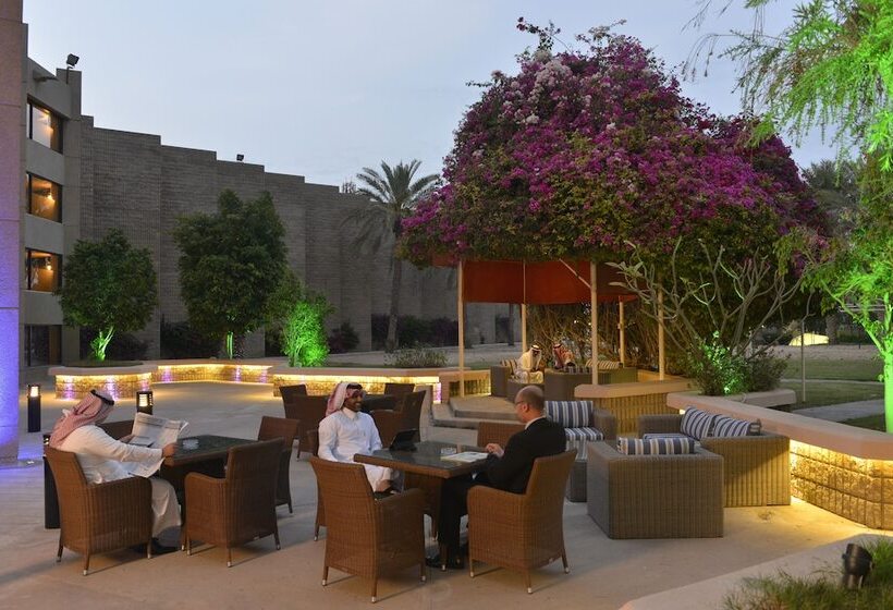 هتل Intercontinental Al Jubail Resort