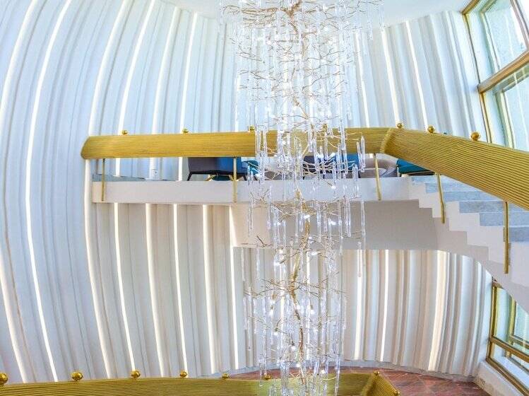 هتل Intourist Khabarovsk