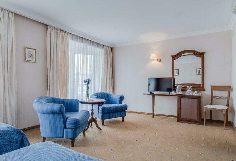 هتل Intourist Zaporozhie