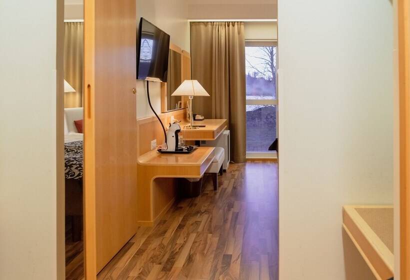 בית מלון כפרי Kumpeli Spa