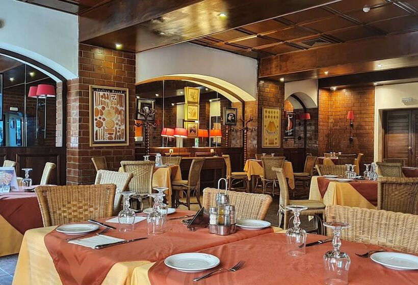 هتل Les Oliviers Palace