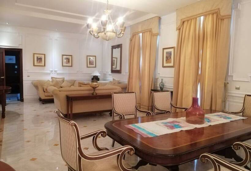 هتل Les Oliviers Palace