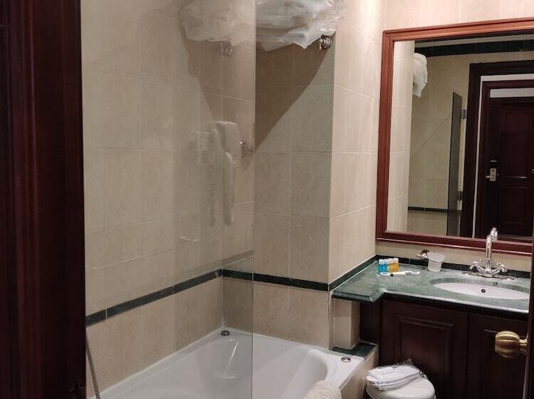 هتل Les Oliviers Palace