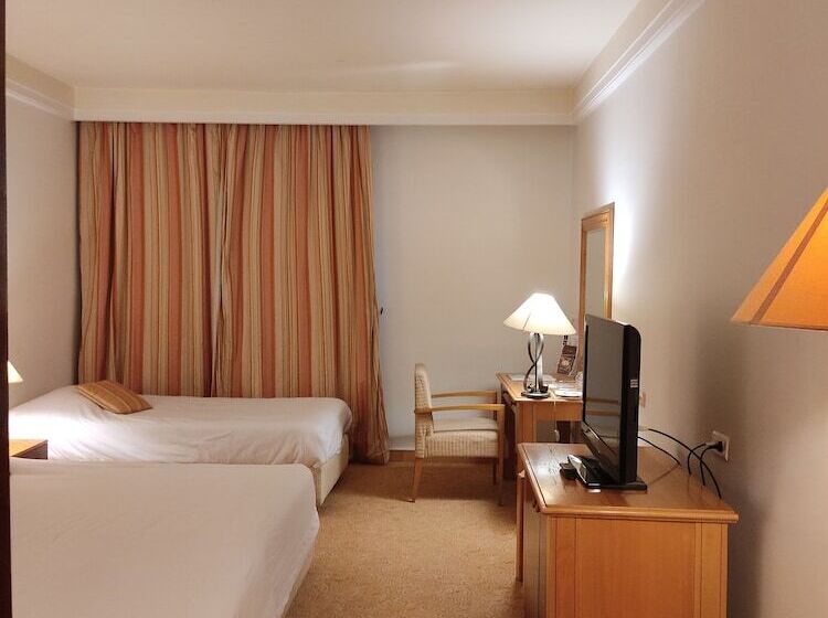 هتل Les Oliviers Palace