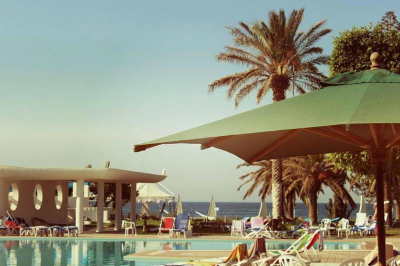 Отель Les Pyramides