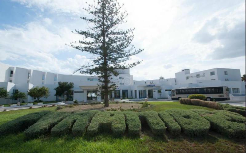 Отель Les Pyramides