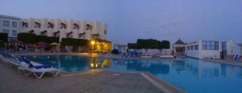 Отель Les Pyramides