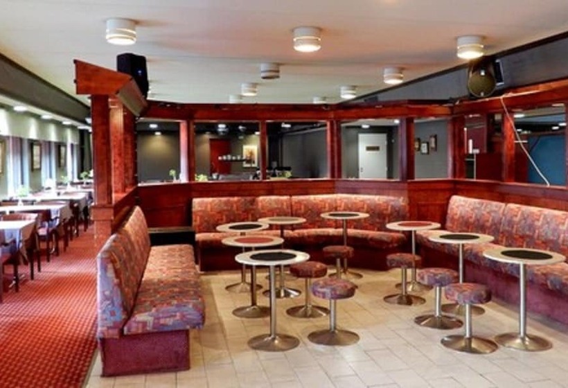 בית מלון כפרי Li Pellonhovi