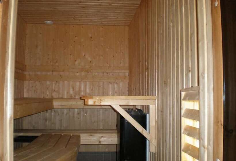 בית מלון כפרי Li Pellonhovi