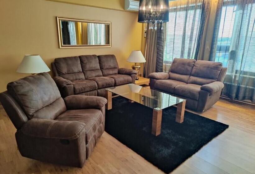 בית מלון כפרי Li Seurahovi