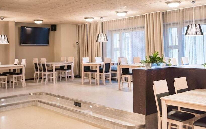 בית מלון כפרי Li Seurahovi