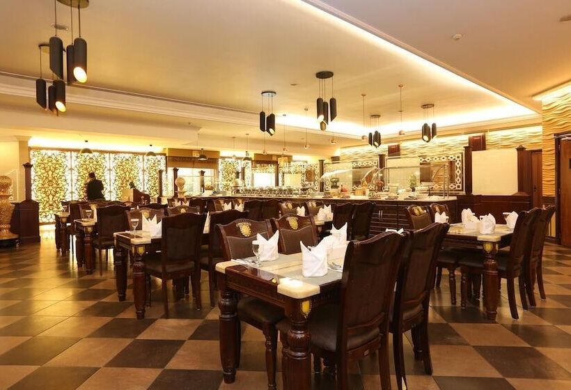 فندق Mercure  Khamis Mushayt