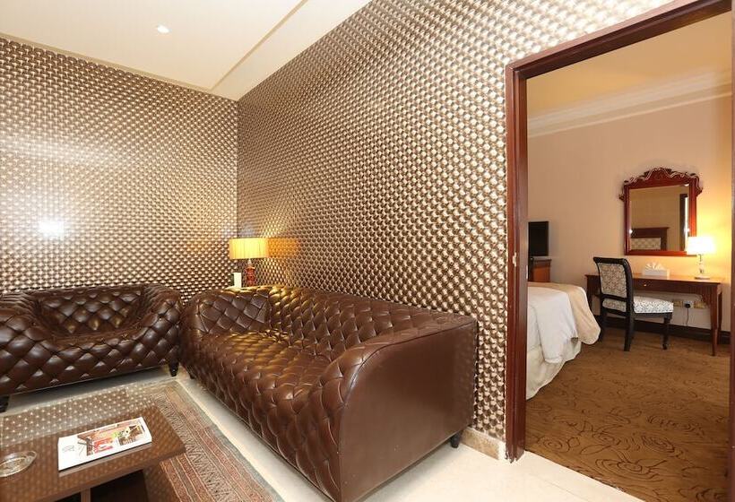 בית מלון כפרי Mercure  Khamis Mushayt