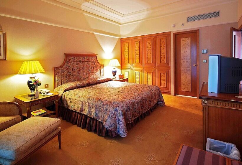 فندق Mercure  Khamis Mushayt