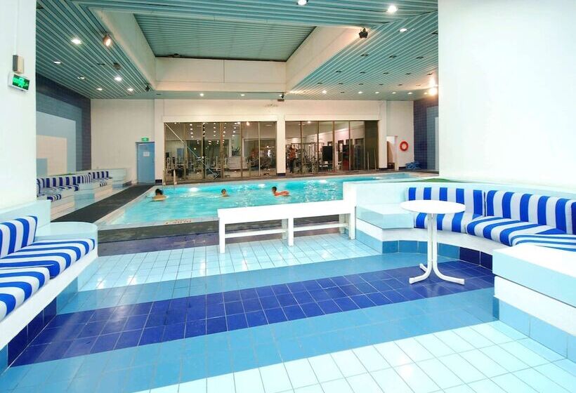 فندق Mercure  Khamis Mushayt