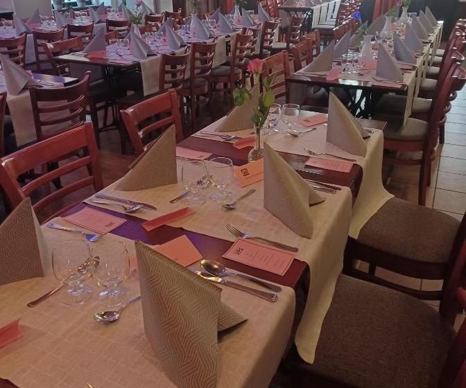 ホテル Mestarin Kievari