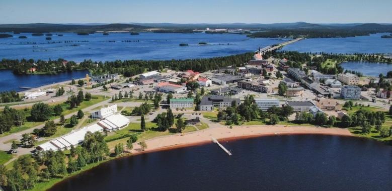 ホテル Mestarin Kievari