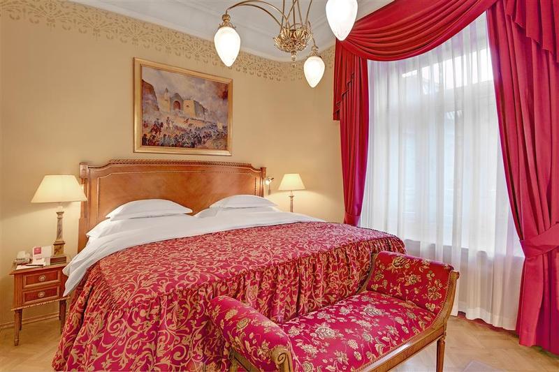 هتل National, A Luxury Collection , Moscow