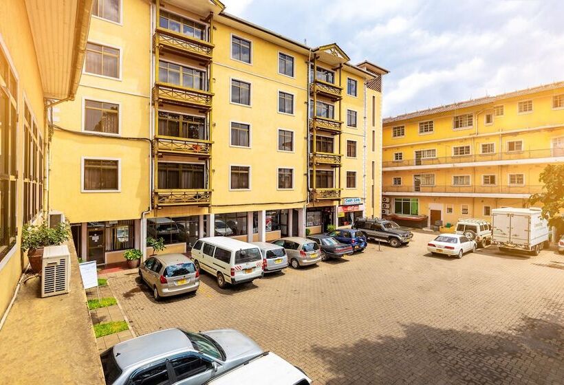 Отель New Safari