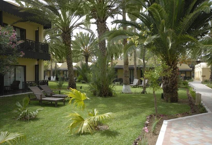 ホテル Paradis Palace