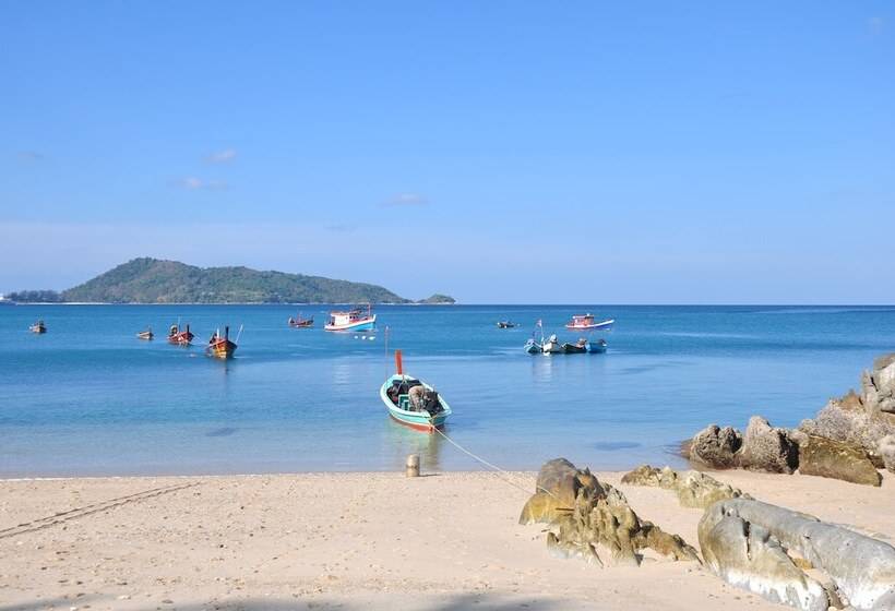 Patong Lodge Hotel   Sha Extra Plus