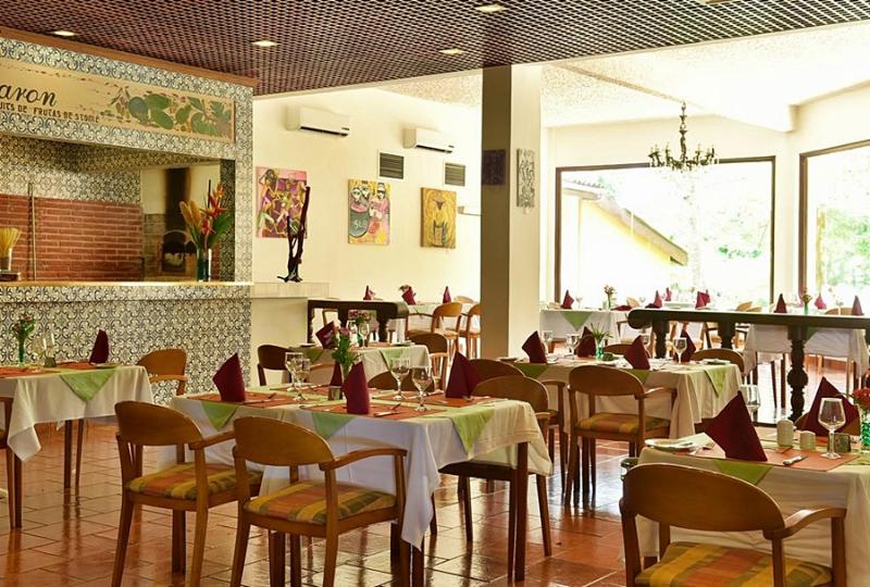 ホテル Pestana Miramar Sao Tome