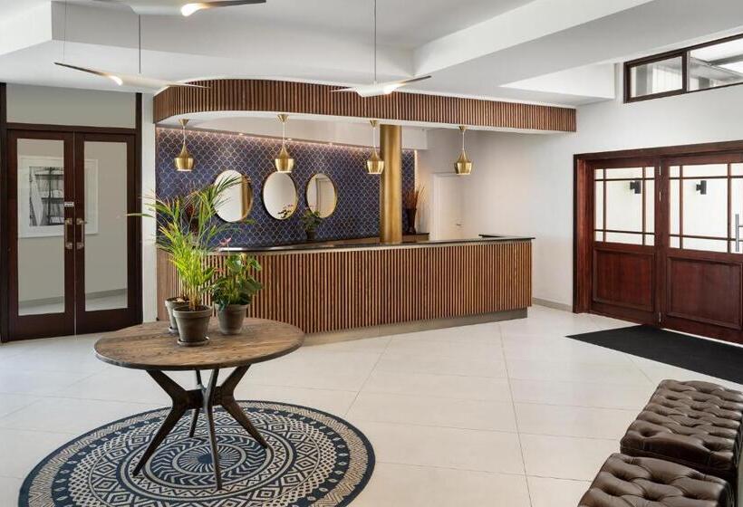 בית מלון כפרי Premier Resort Cutty Sark