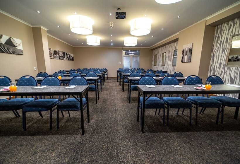 Protea Hotel By Marriott Upington