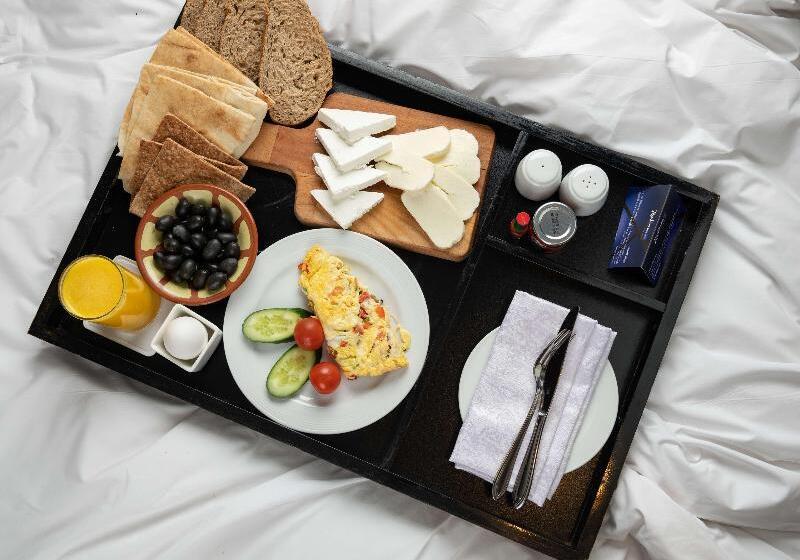 Radisson Blu Hotel, Riyadh