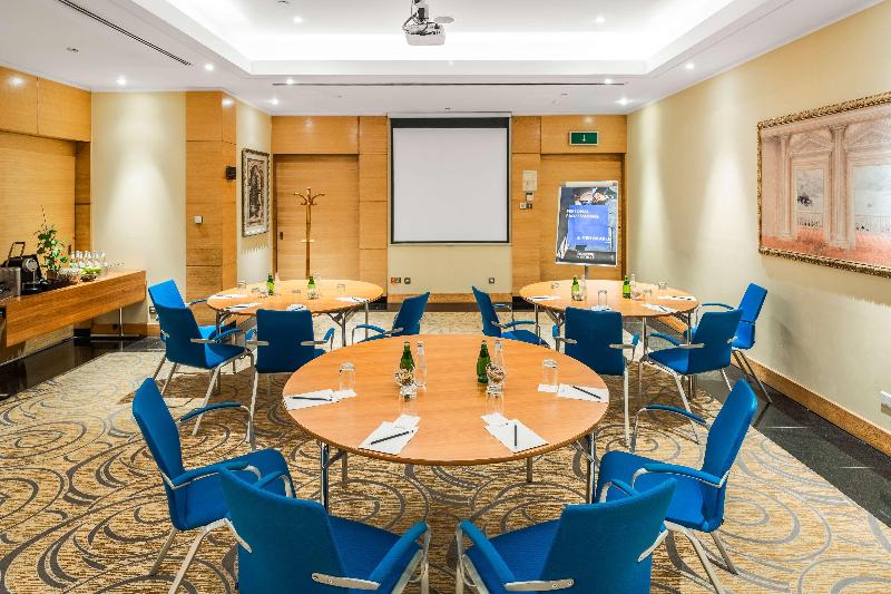 Radisson Blu Hotel, Riyadh