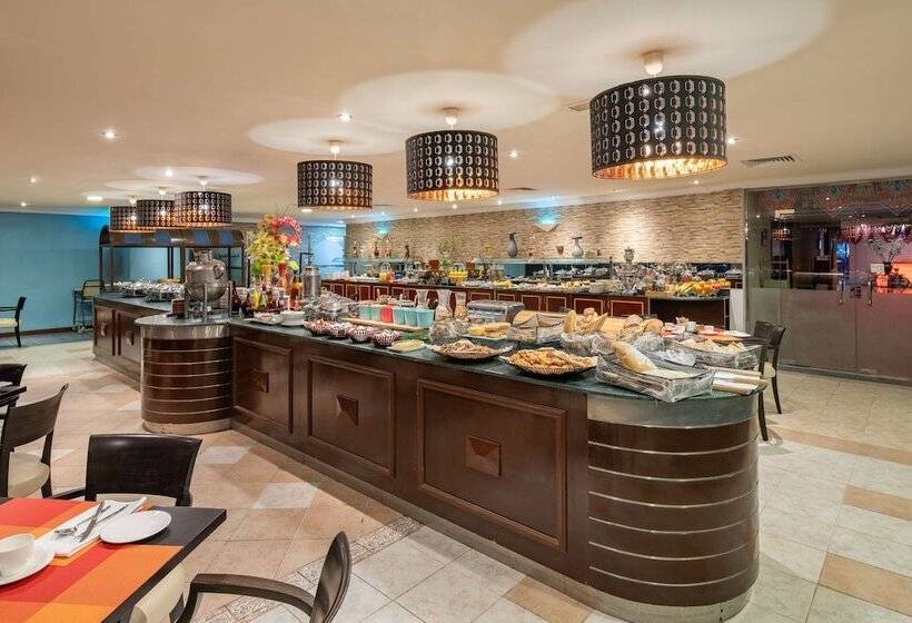 Radisson Blu Hotel, Yanbu