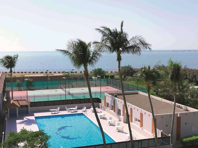 Radisson Blu Hotel, Yanbu