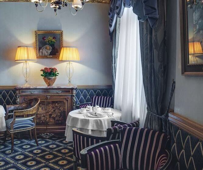 Radisson Collection Hotel, Moscow