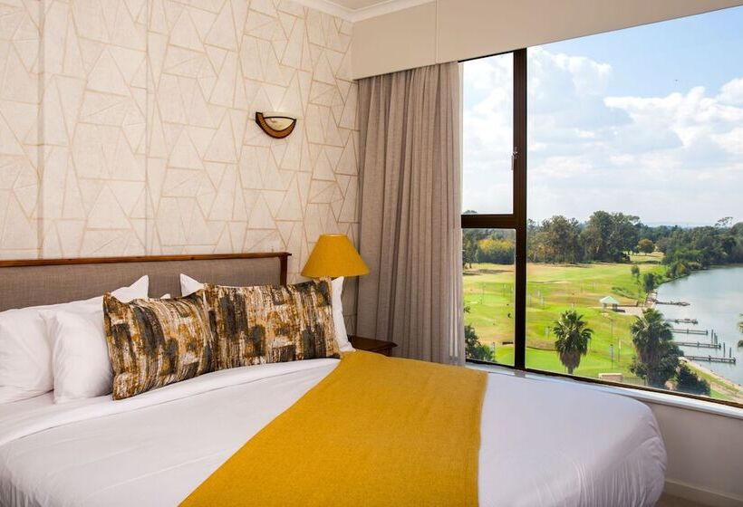 ホテル Riviera On Vaal Resort