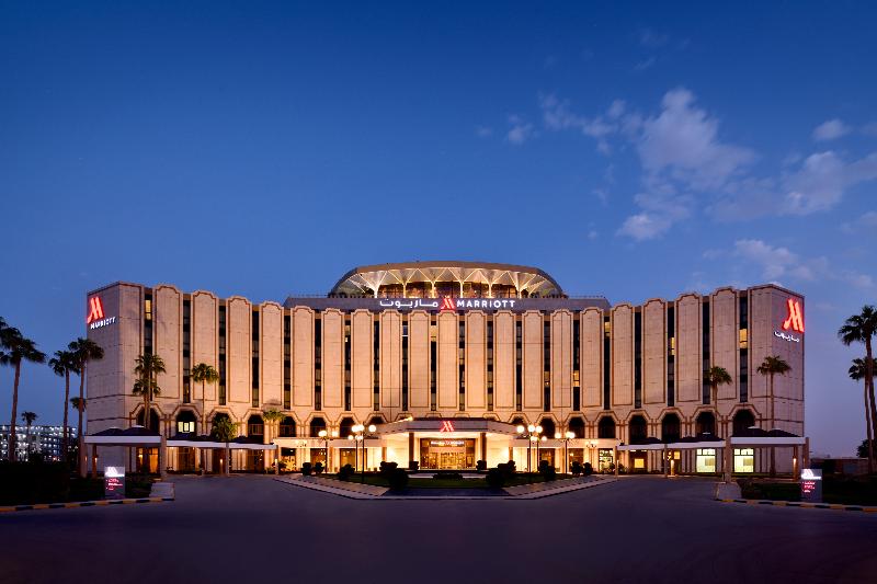 Отель Riyadh Airport Marriott