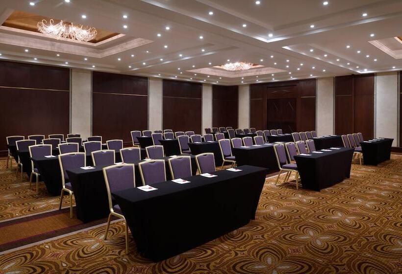 בית מלון כפרי Riyadh Marriott