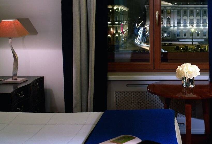 فندق Rocco Forte Astoria