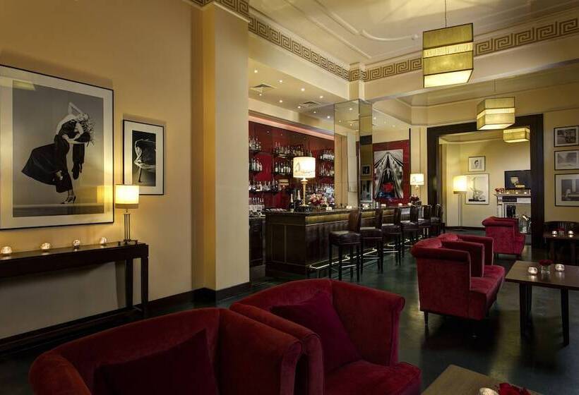 فندق Rocco Forte Astoria