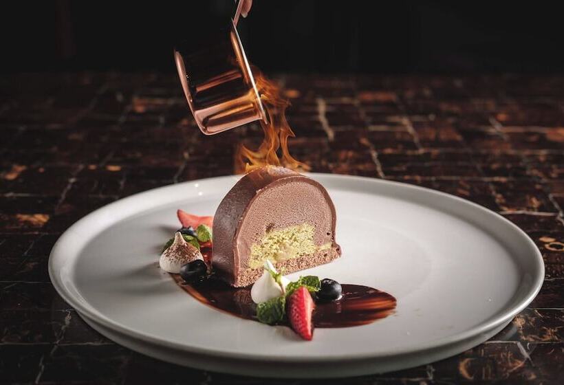 Royal Orchid Sheraton Riverside Hotel Bangkok