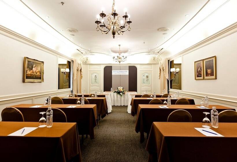 هتل Royal Princess Larn Luang Sha Extra Plus