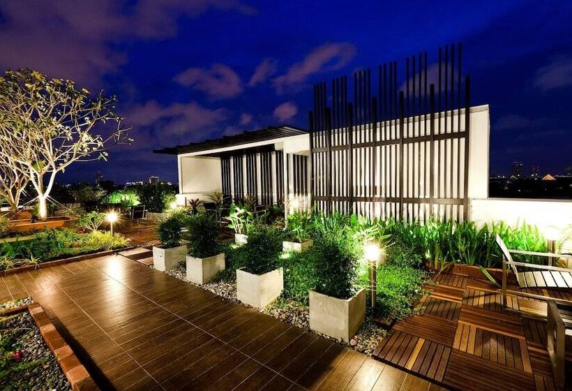 هتل Royal Princess Larn Luang Sha Extra Plus